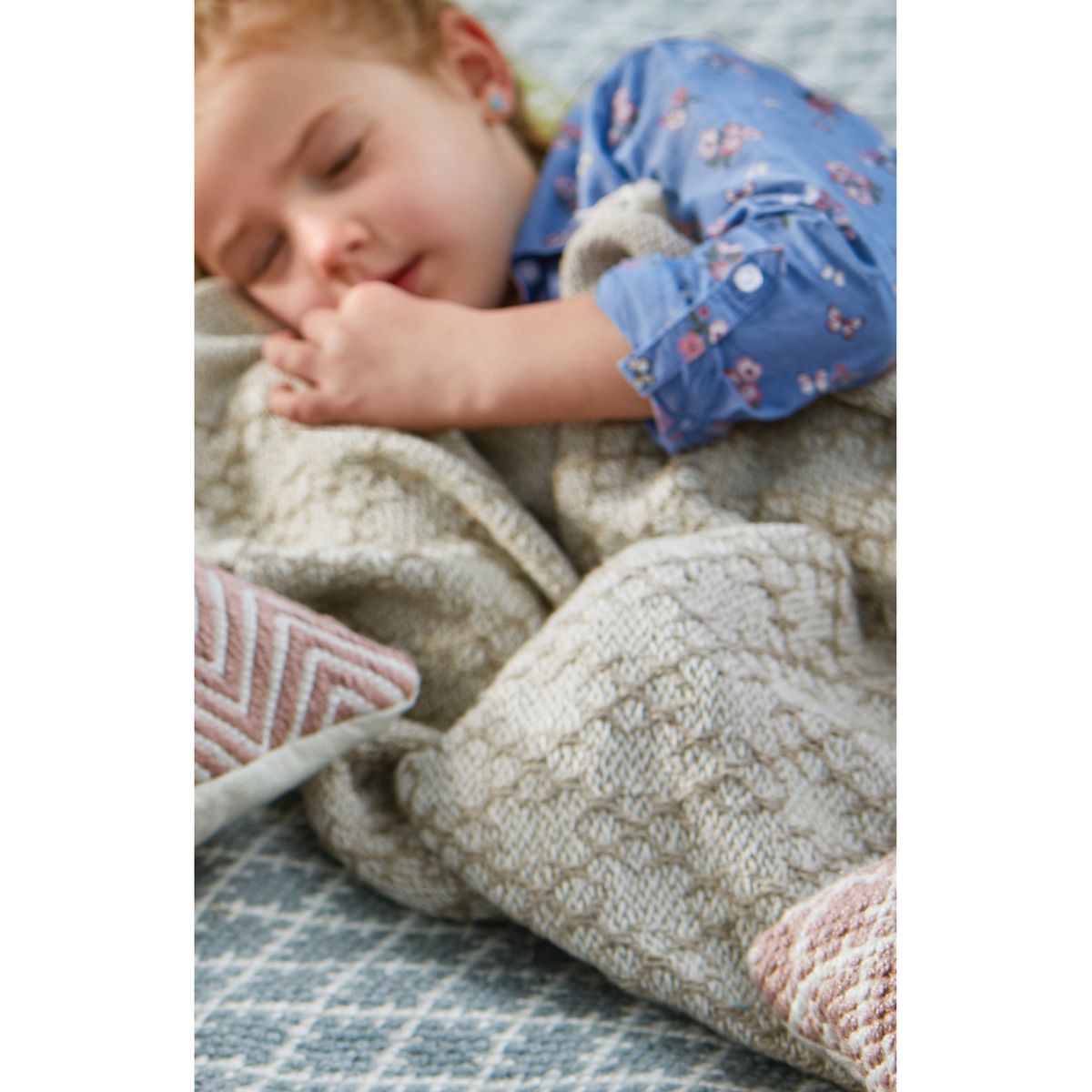Hug Rug Woven Diamond Throw Natural