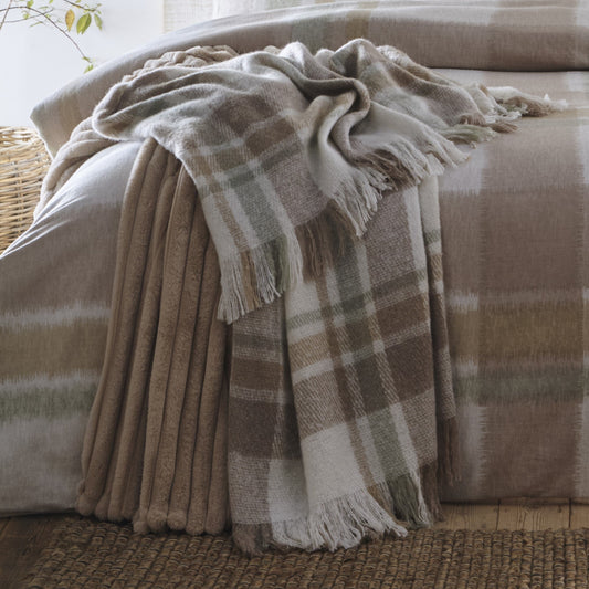 Verbier Bedspread in Natural 130 x 180cm