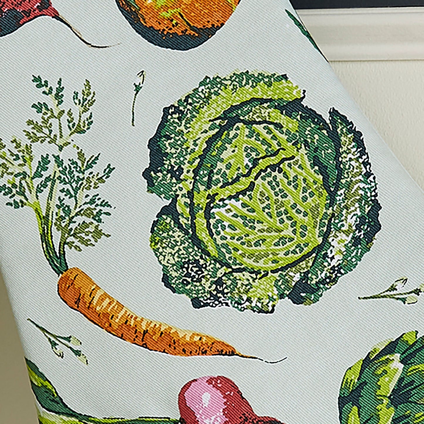 Vegetable Medley Gauntlet Oven Glove