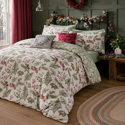 Winter Sprigs Duvet Cover Set in Green