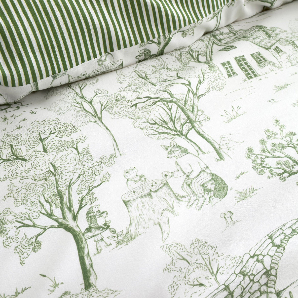 Woodland Toile Duvet Cover Set in Green