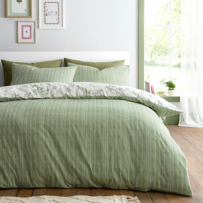 Woodland Toile Duvet Cover Set in Green