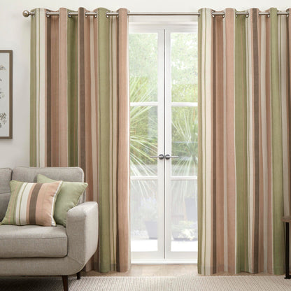 Whitworth Cushion in Green