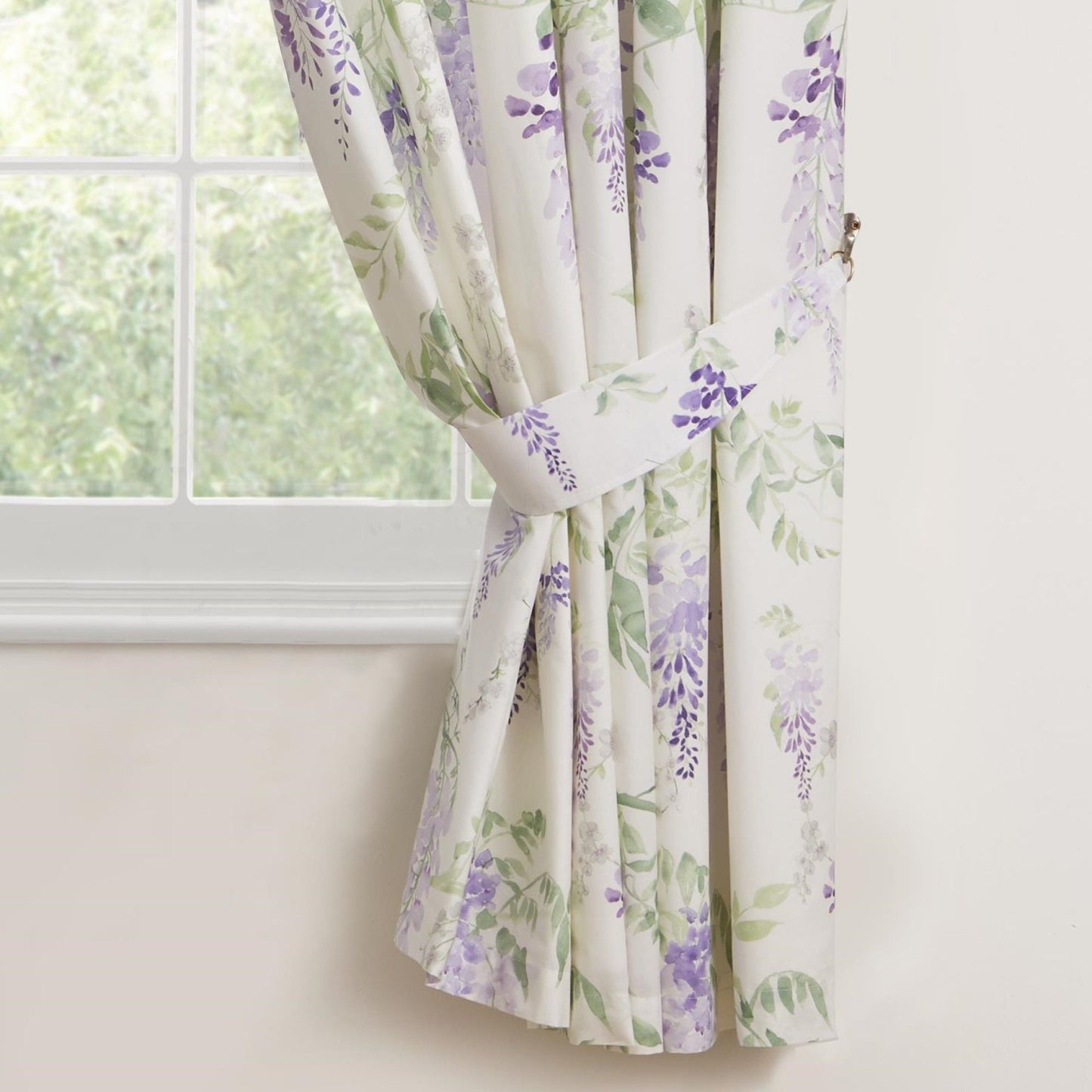 Wisteria Pencil Pleat Curtains in Lilac