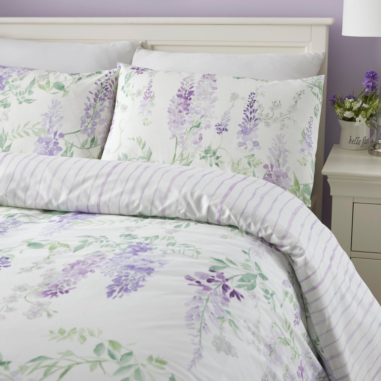 Wisteria Duvet Cover Set in Lilac