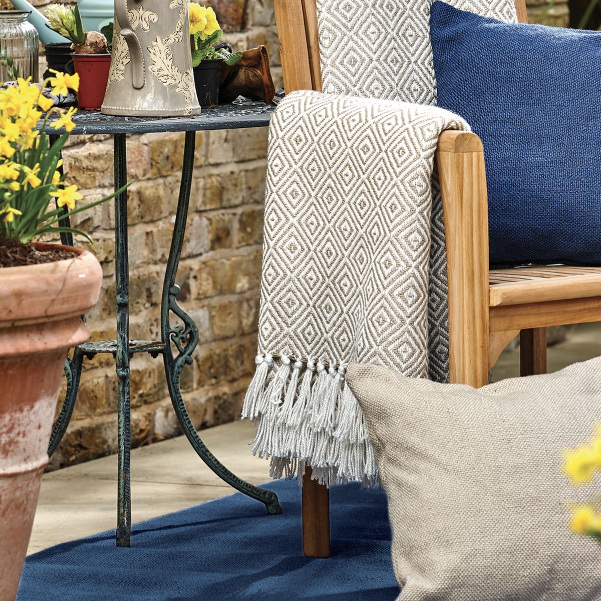 Hug Rug Woven Diamond Throw Natural