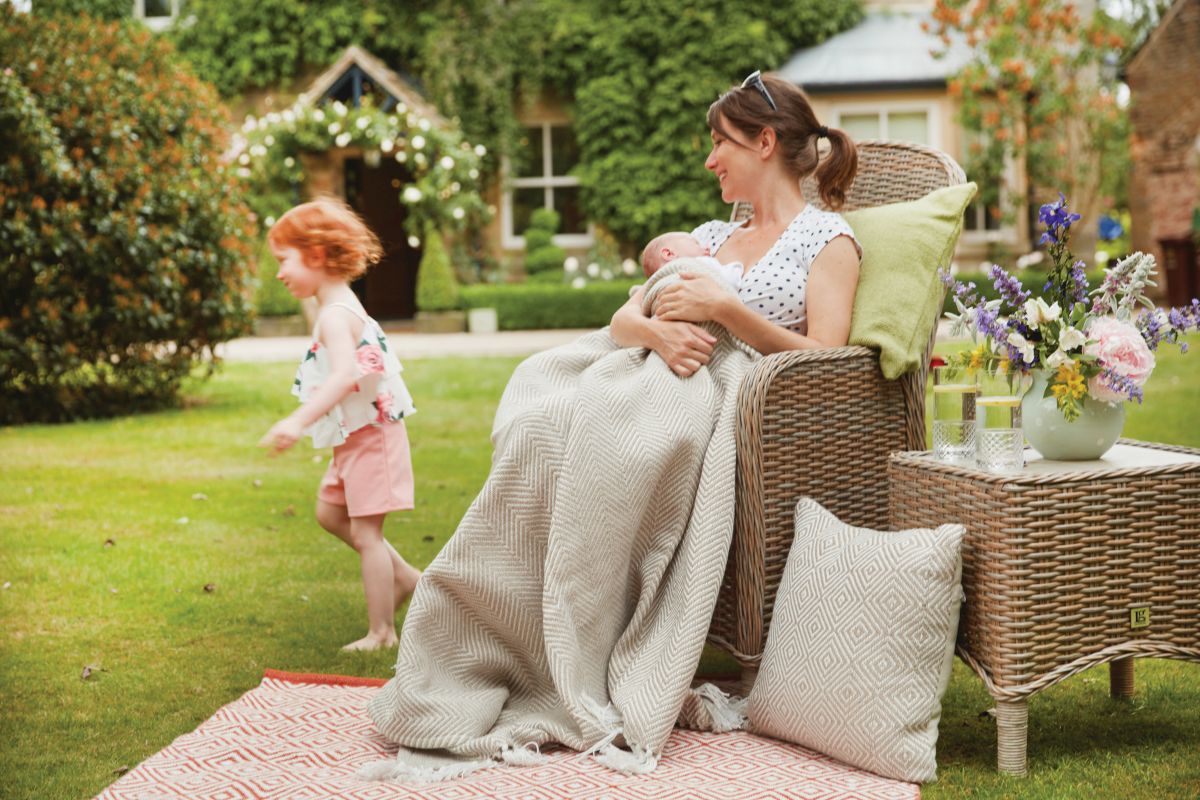 Hug Rug Woven Diamond Throw Natural