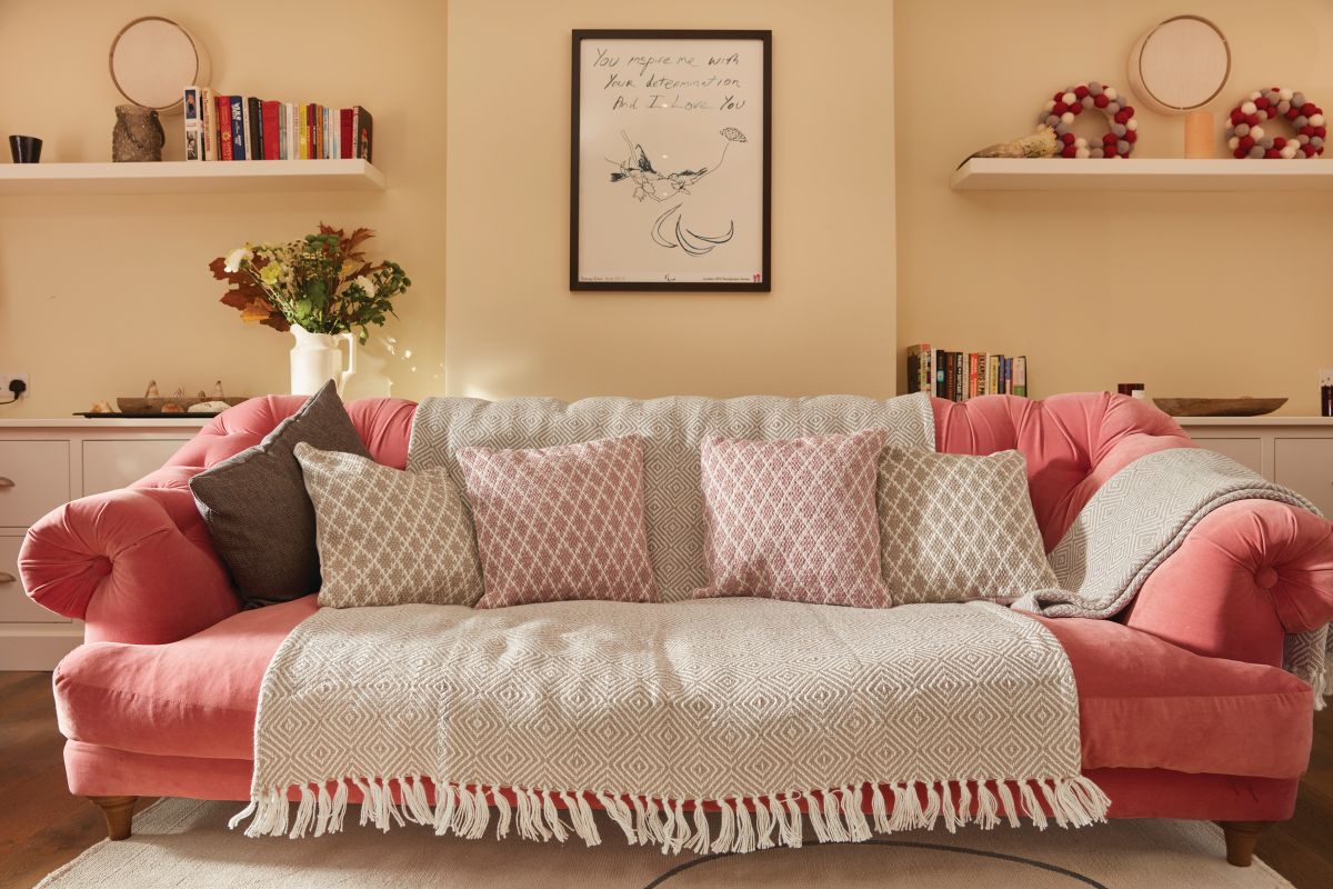 Hug Rug Woven Diamond Throw Natural
