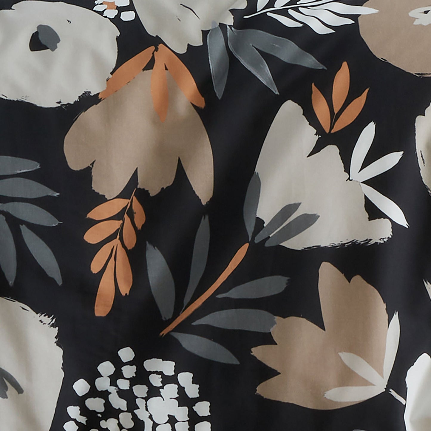 Yasmin Duvet Cover Set in Black