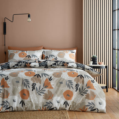 Yasmin Duvet Cover Set in Black