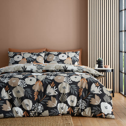 Yasmin Duvet Cover Set in Black