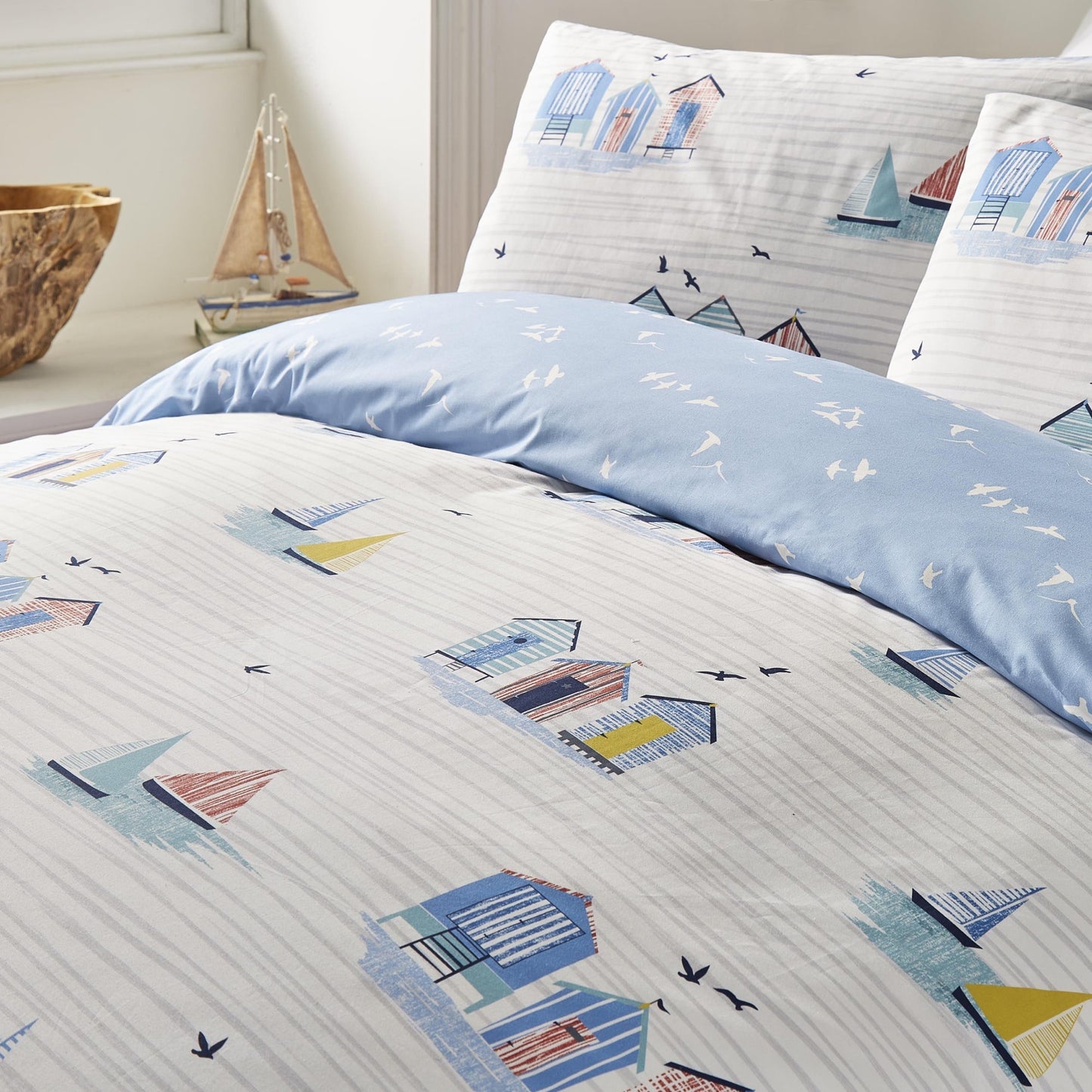 Beach Huts Duvet Cover Set in Blue