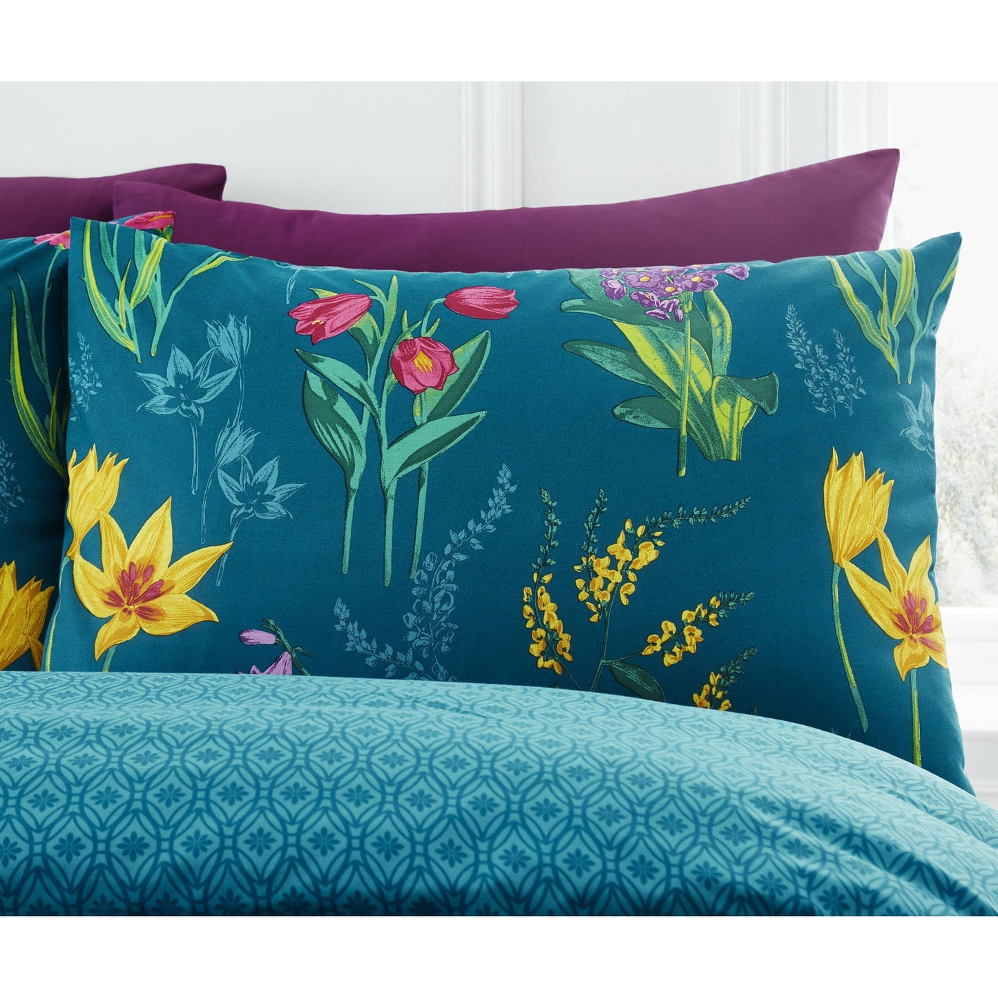 Ingrid Duvet Cover Set in Teal
