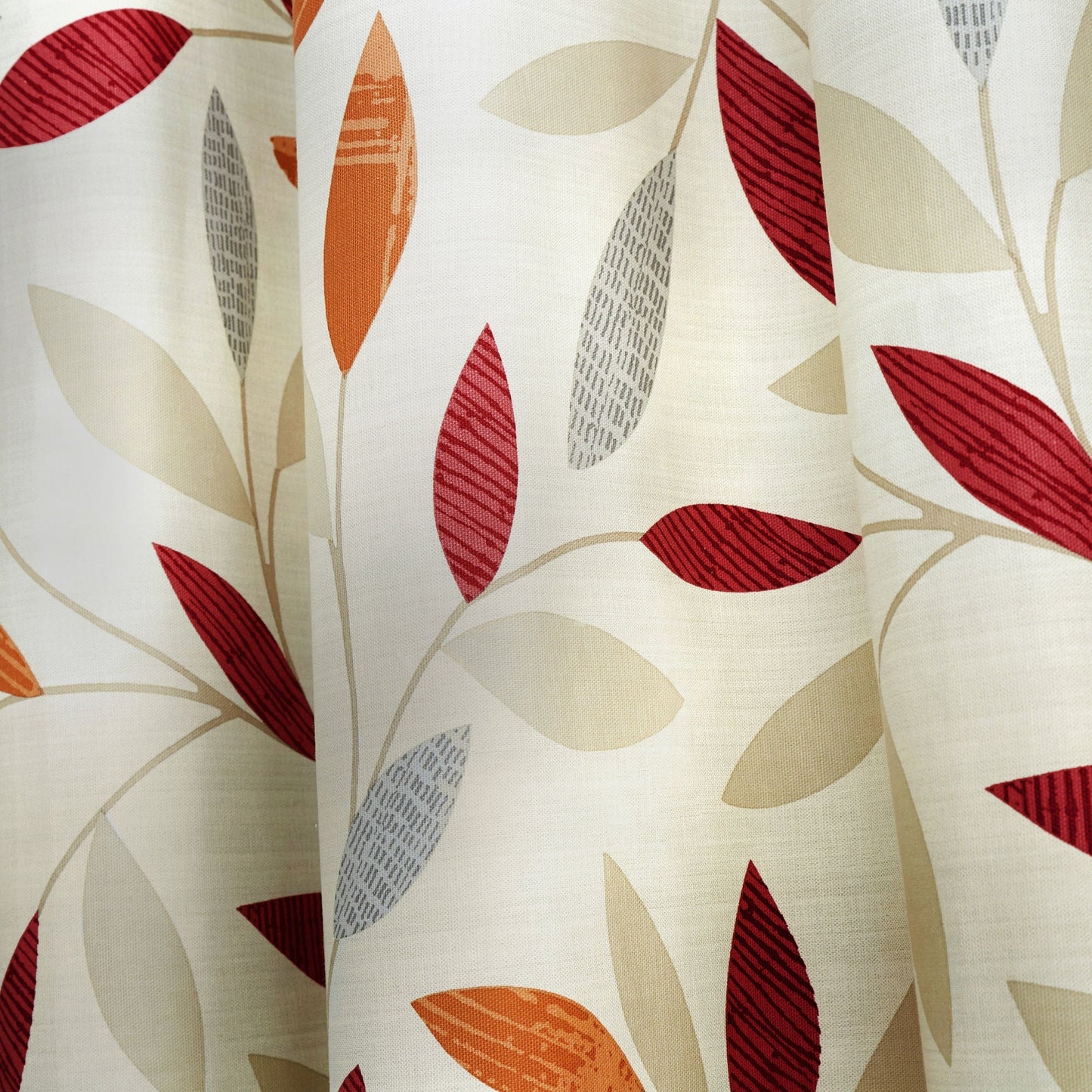Beechwood Eyelet Curtains in Red