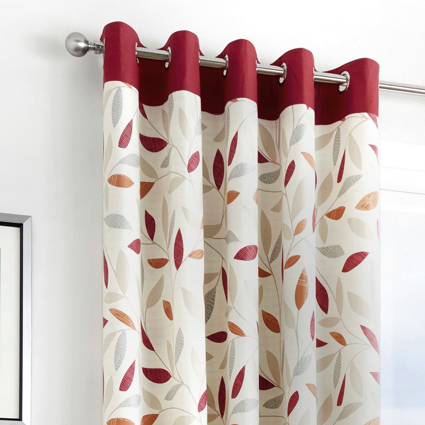 Beechwood Eyelet Curtains in Red