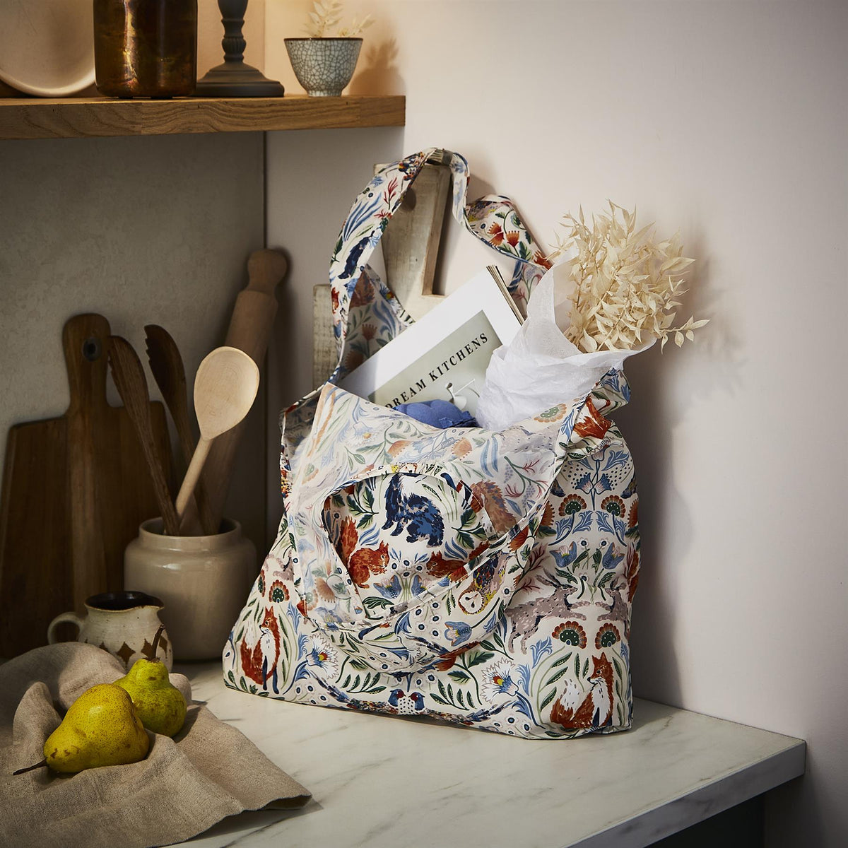 Blackthorn Foldable Tote Bag Medium in Beige
