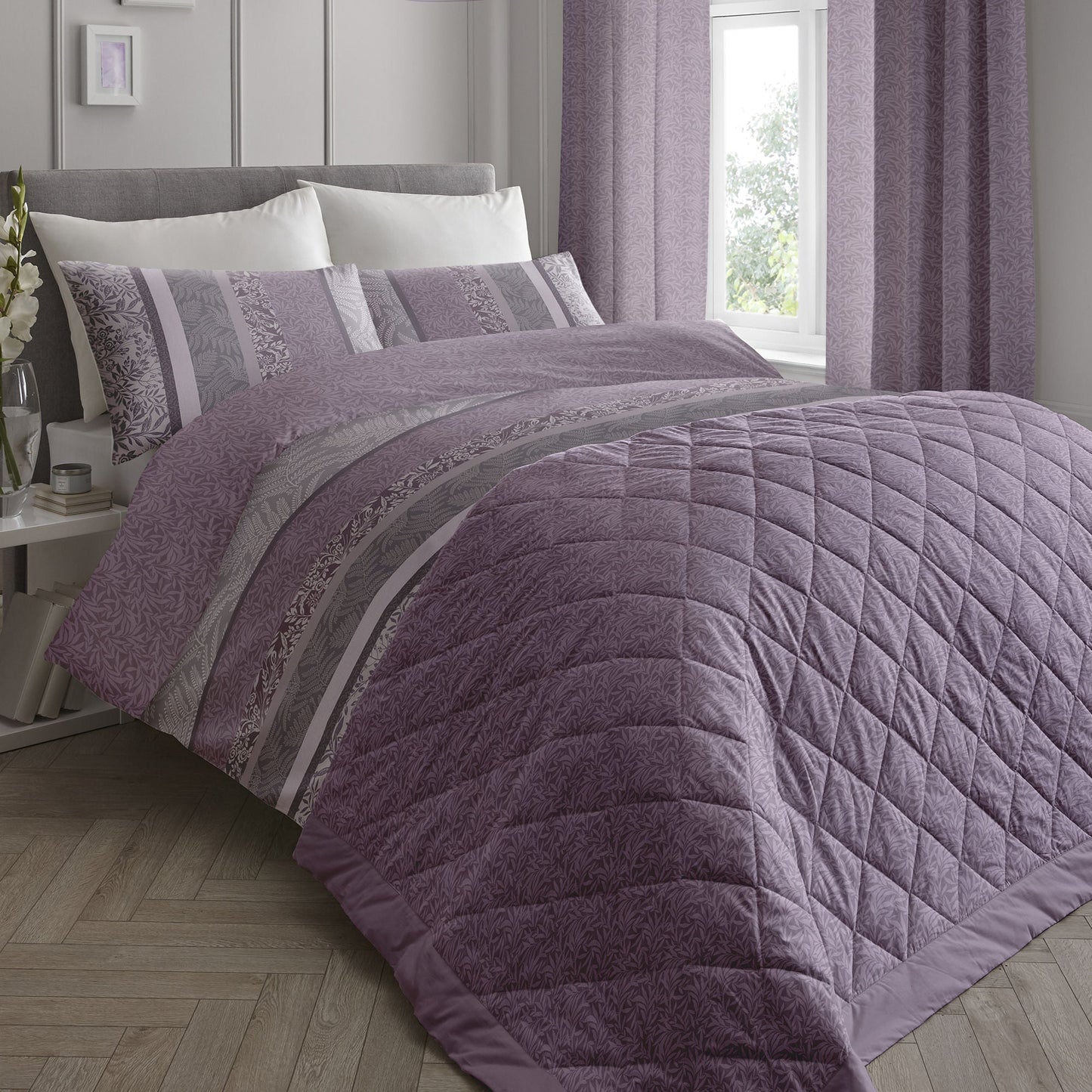 Hanworth Bedspread in Heather