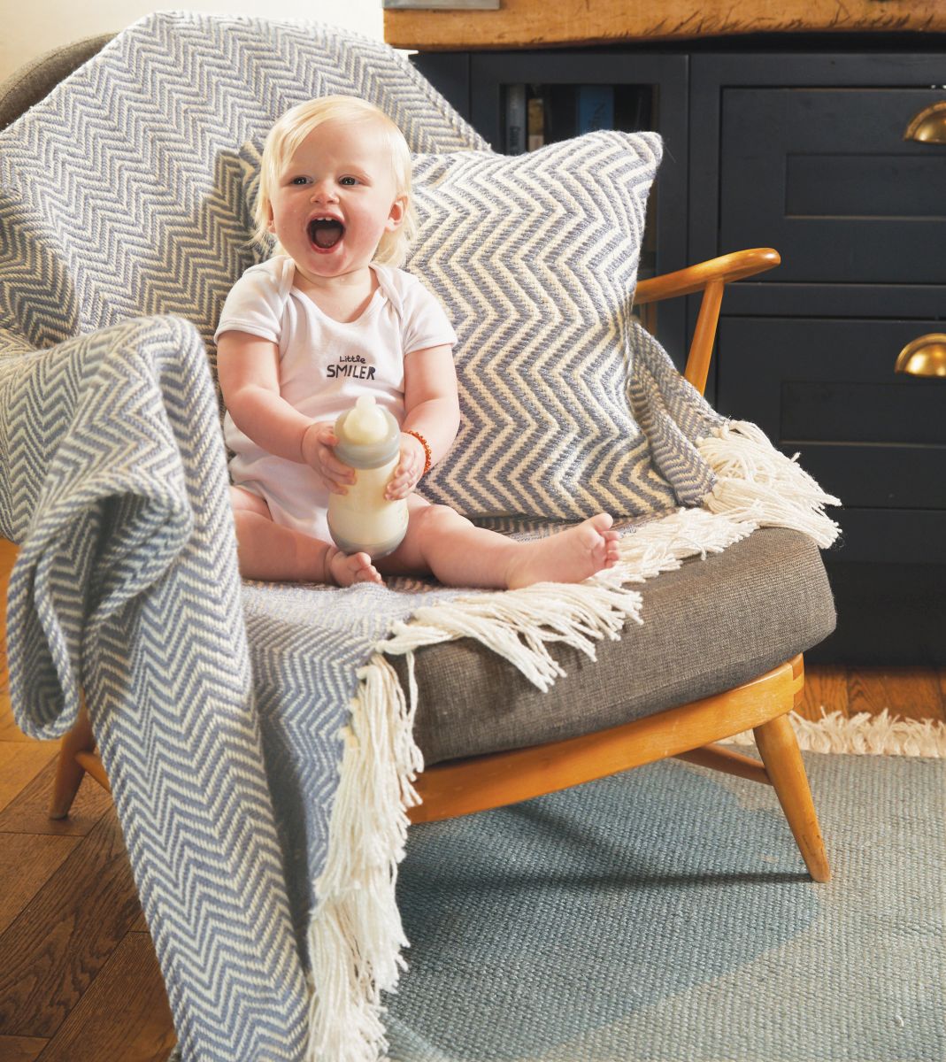 Hug Rug Woven Herringbone Throw Sky Grey