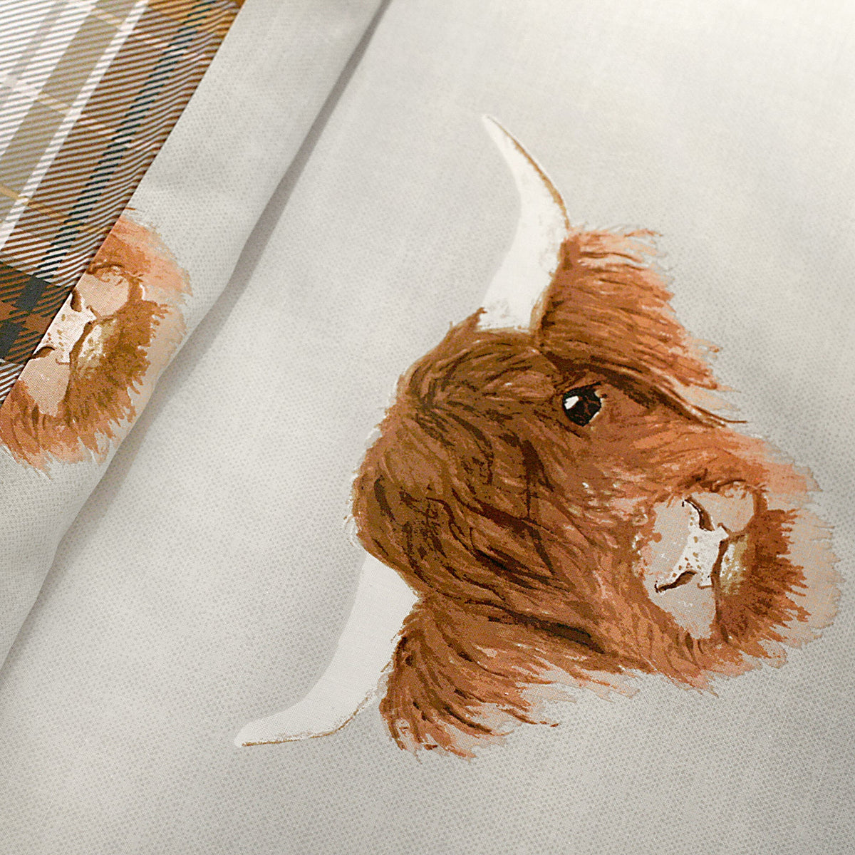Highland Cow Duvet Cover Set in Natural