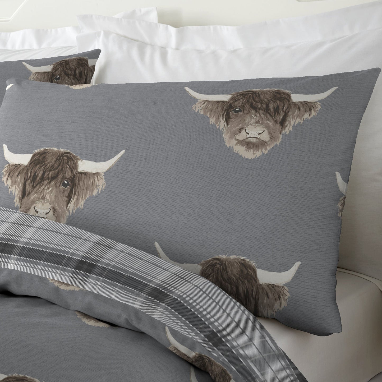 Highland Cow Duvet Cover Set in Grey