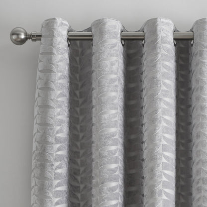Kendal Eyelet Curtains in Silver