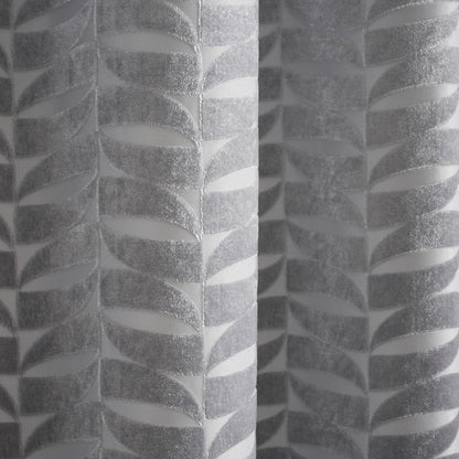 Kendal Eyelet Curtains in Silver