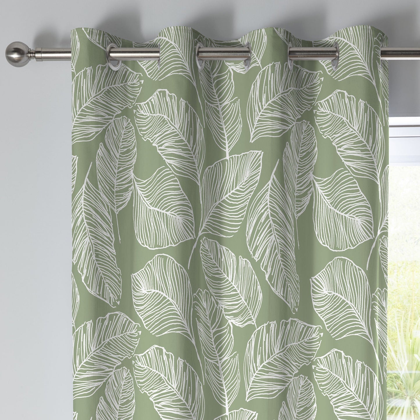 Matteo Eyelet Curtains in Green