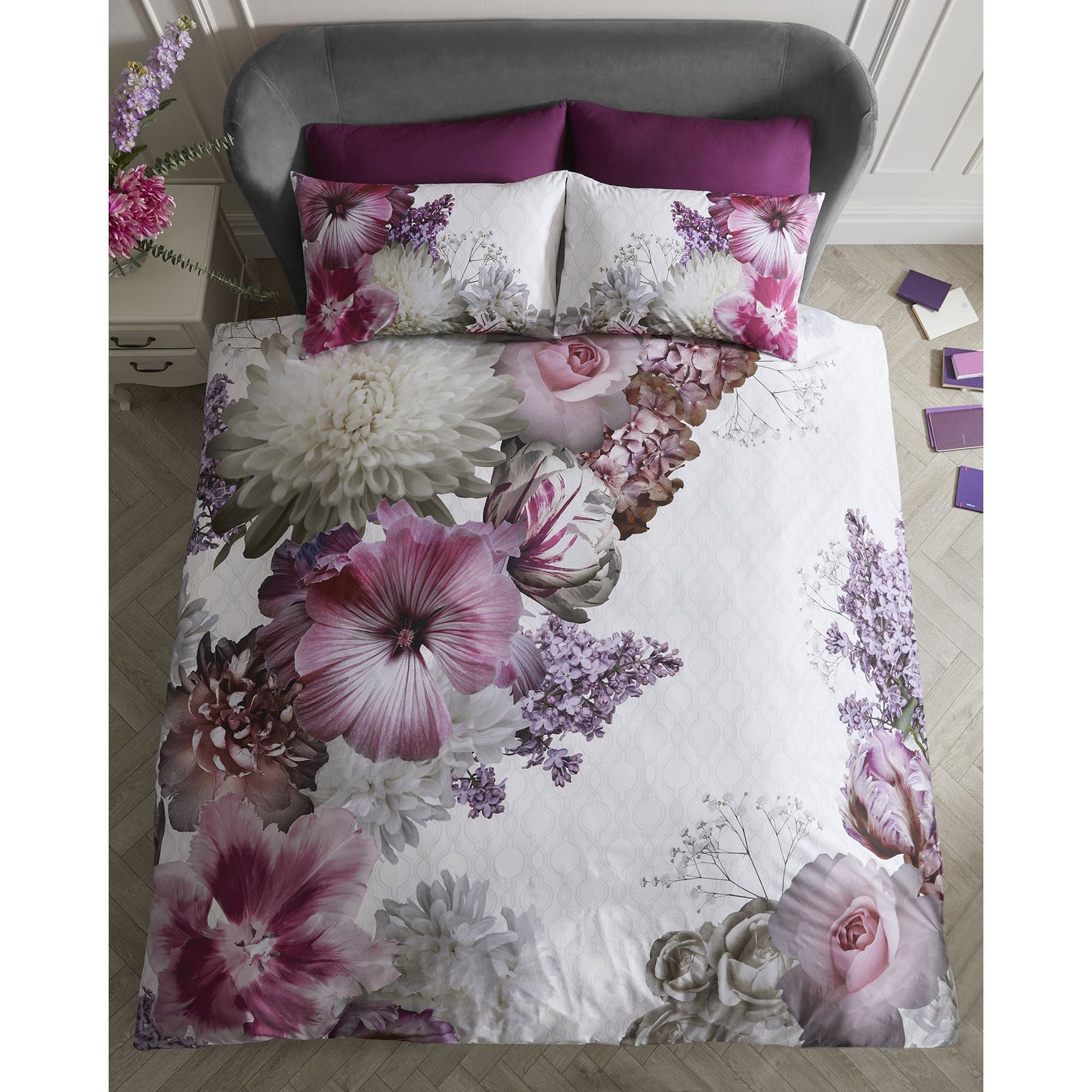 Mayfair Lady Duvet Cover Set in Multicolour