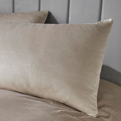 Montrose Duvet Cover Set in Linen