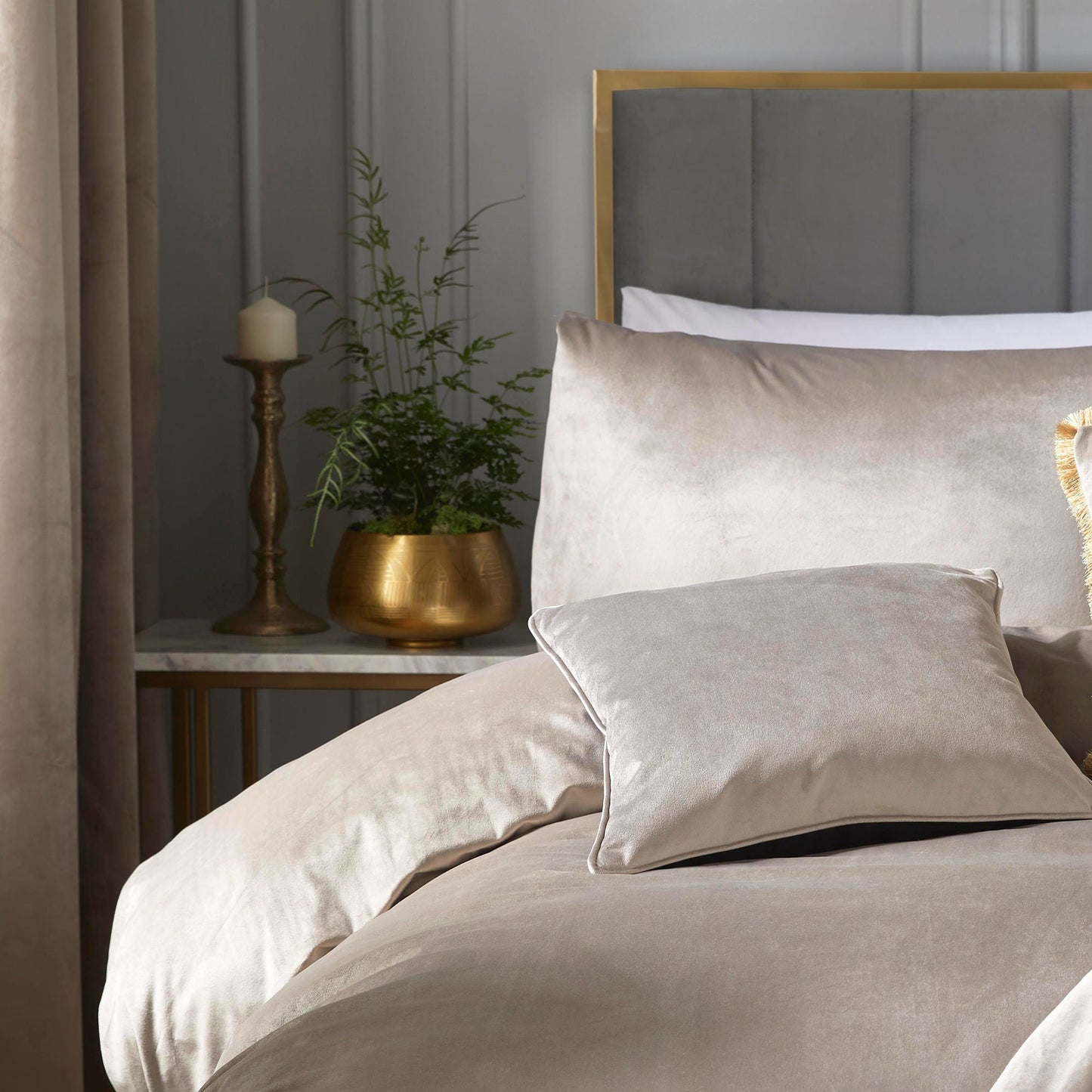 Montrose Duvet Cover Set in Linen