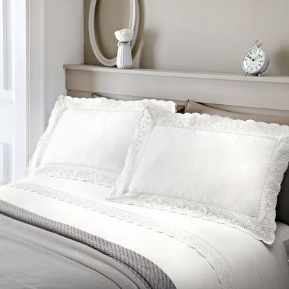 Renaissance Duvet Cover Set in White