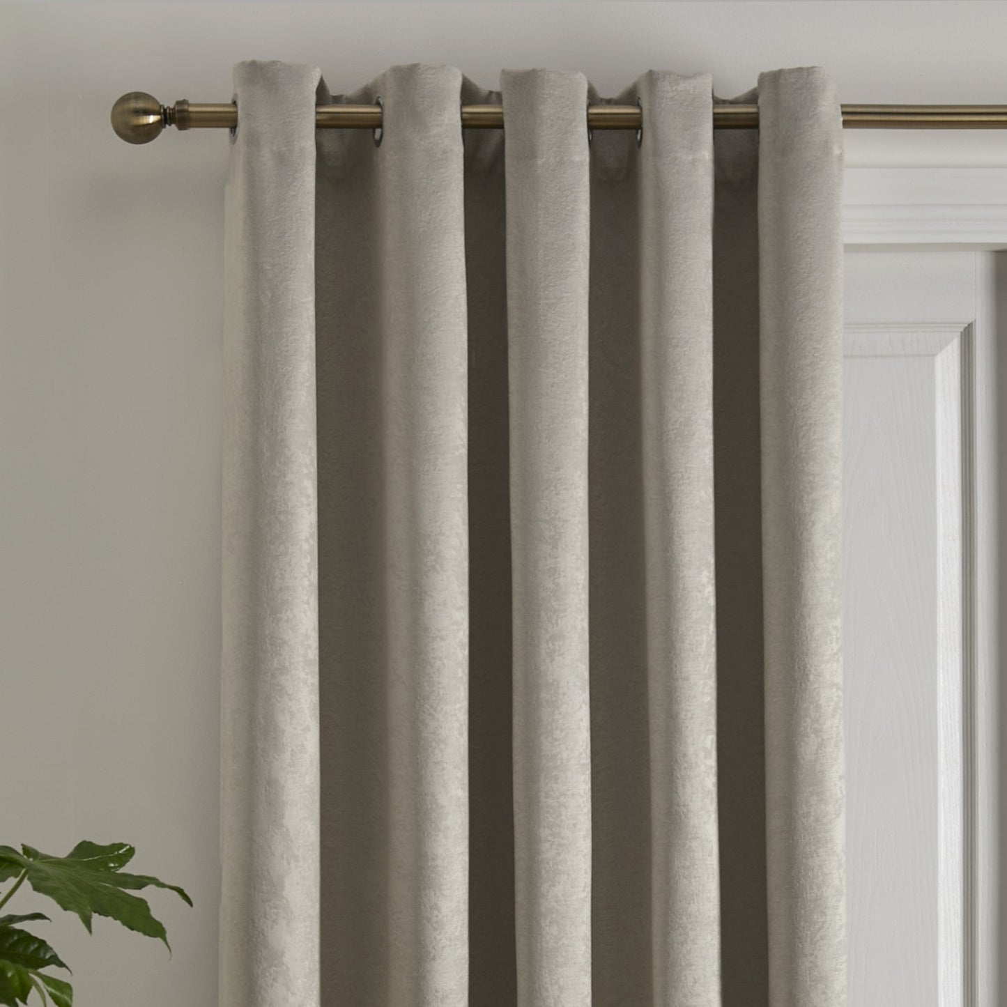 Strata Eyelet Single Panel Door Curtain in Natural