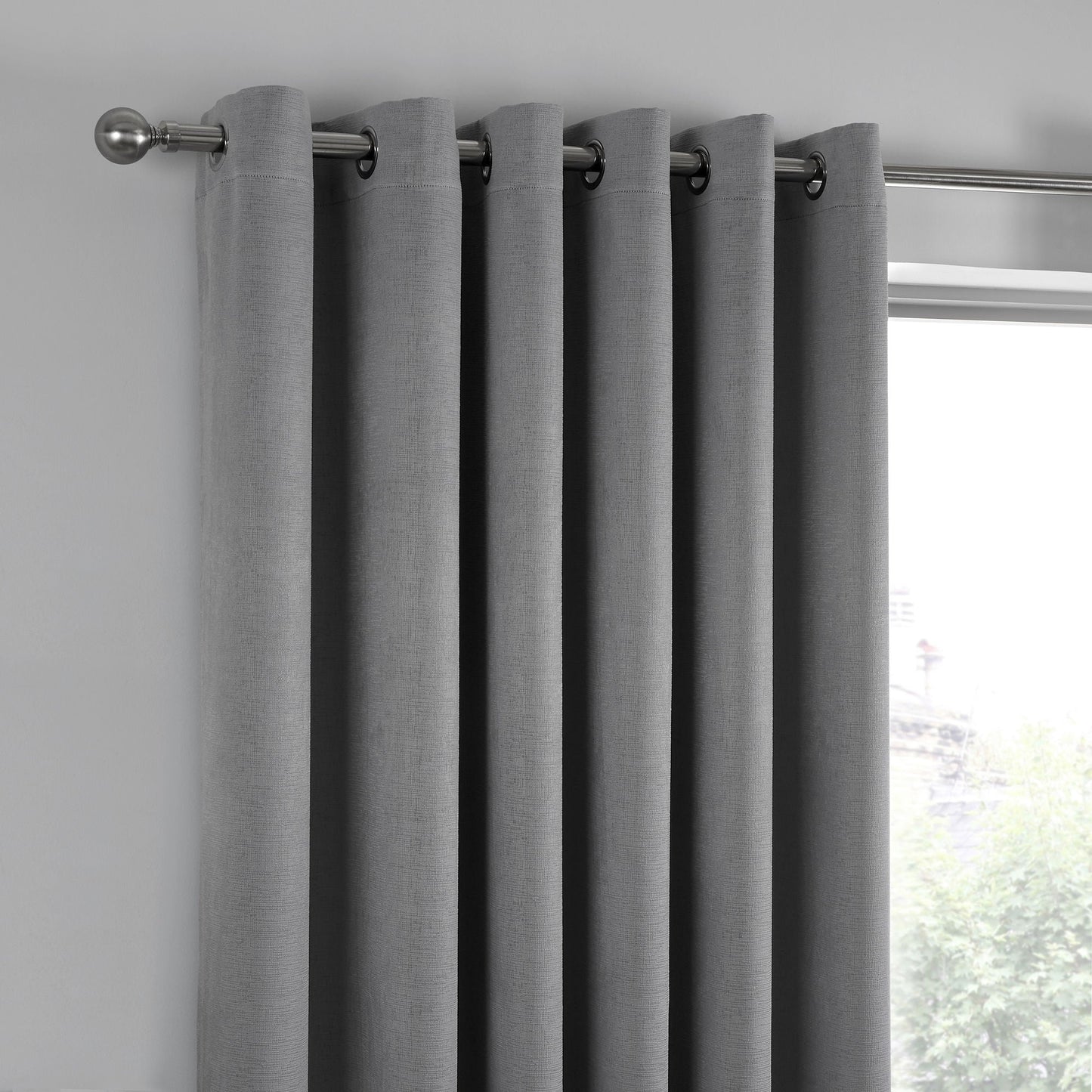Strata Eyelet Curtains in Silver