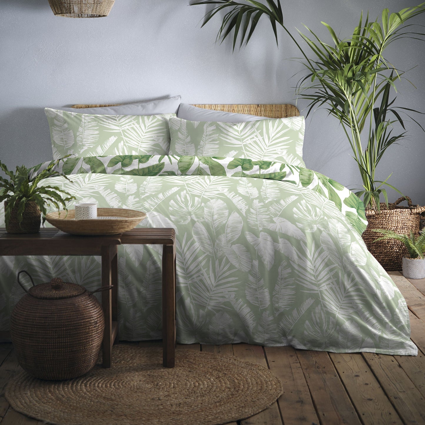 Tahiti Duvet Cover Set in Green